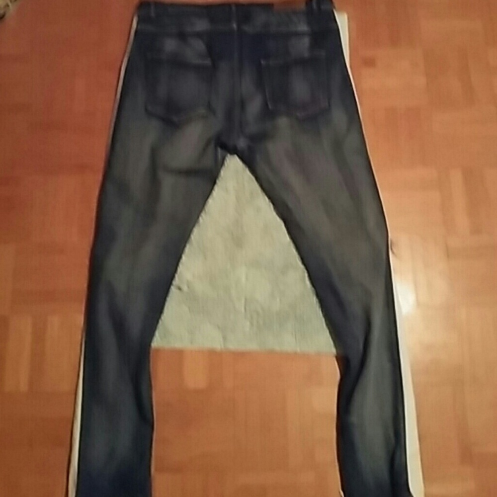 Track Denim - Picture 2 of 2